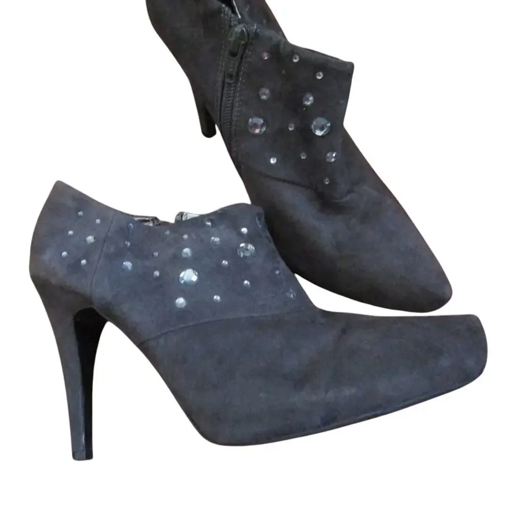 Rhinestone Ankle Booties Gray Faux Suede Heels Size 9 Kathy Van Zeeland
